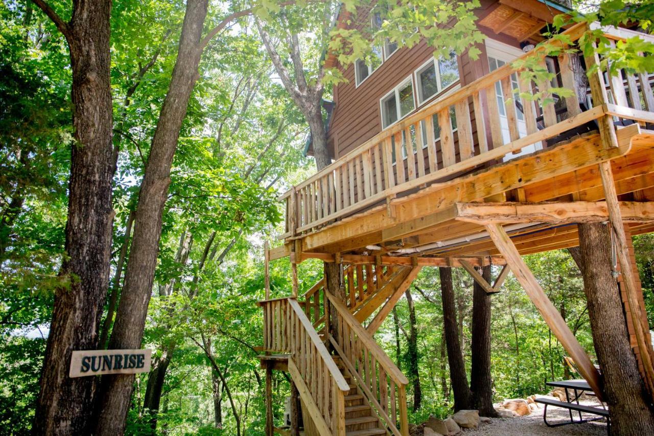 The Cottage Treehouses Hermann Exterior foto